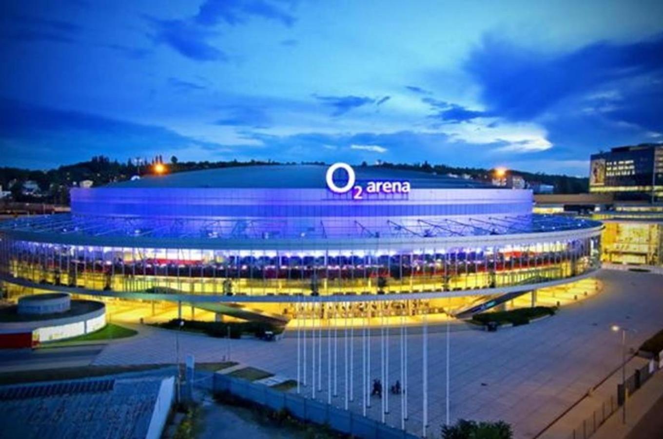 Apartment Ceskomoravska - O2 Arena 프라하 외부 사진